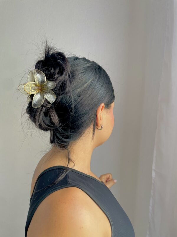 Pinza hawaiana con glitter - Image 6