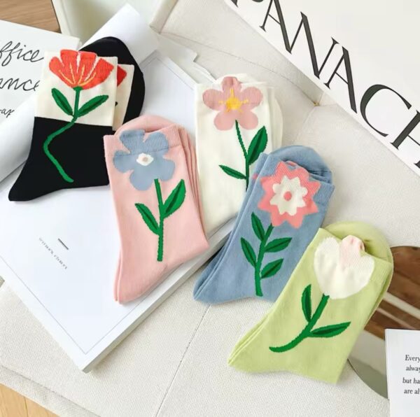 Medias largas de flores - Image 3