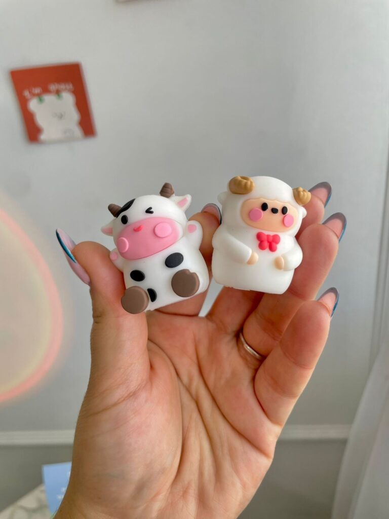 Sacapuntas de vaquita y oveja